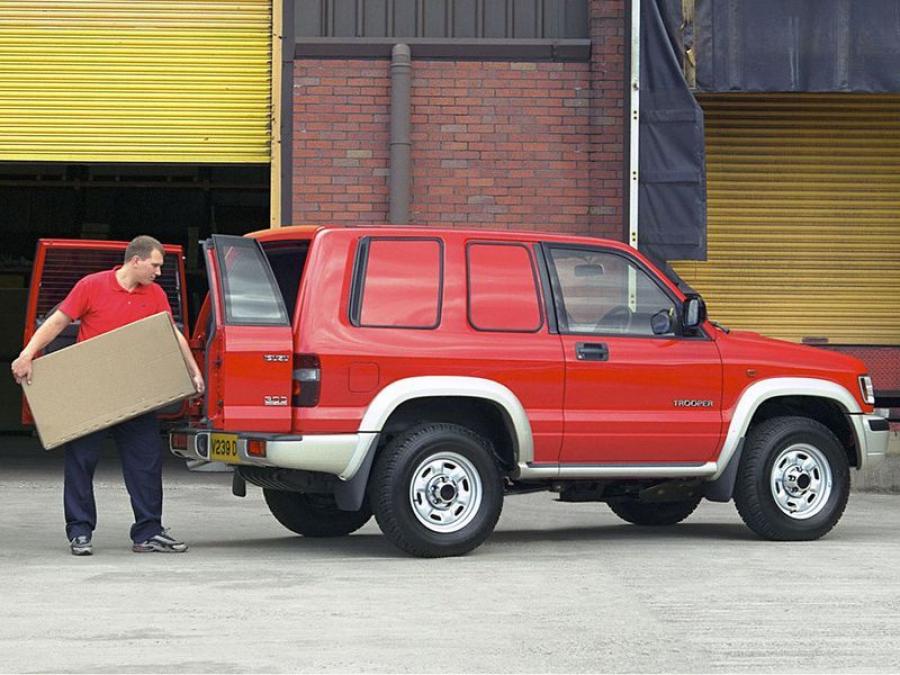 Isuzu Trooper Van SWB (UK) '1998